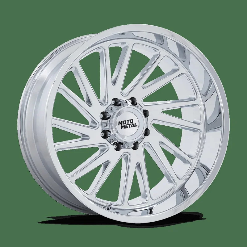 Moto Metal MO811PX20106818N – Mo811 Combat 20X10 Chrome