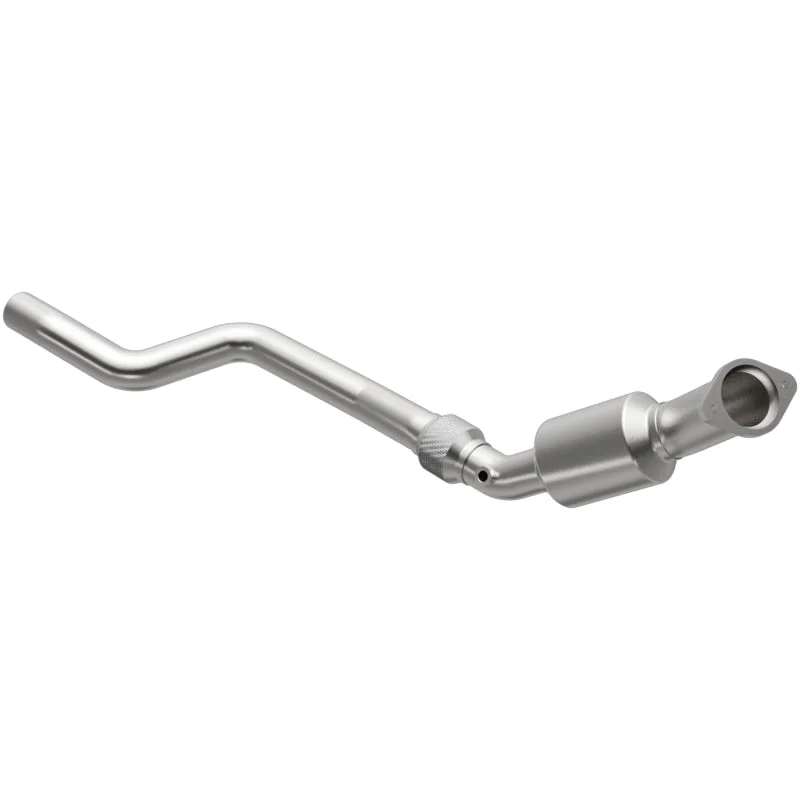 MagnaFlow Direct Fit Catalytic Converter 06-14 Chrysler 300 5.7L