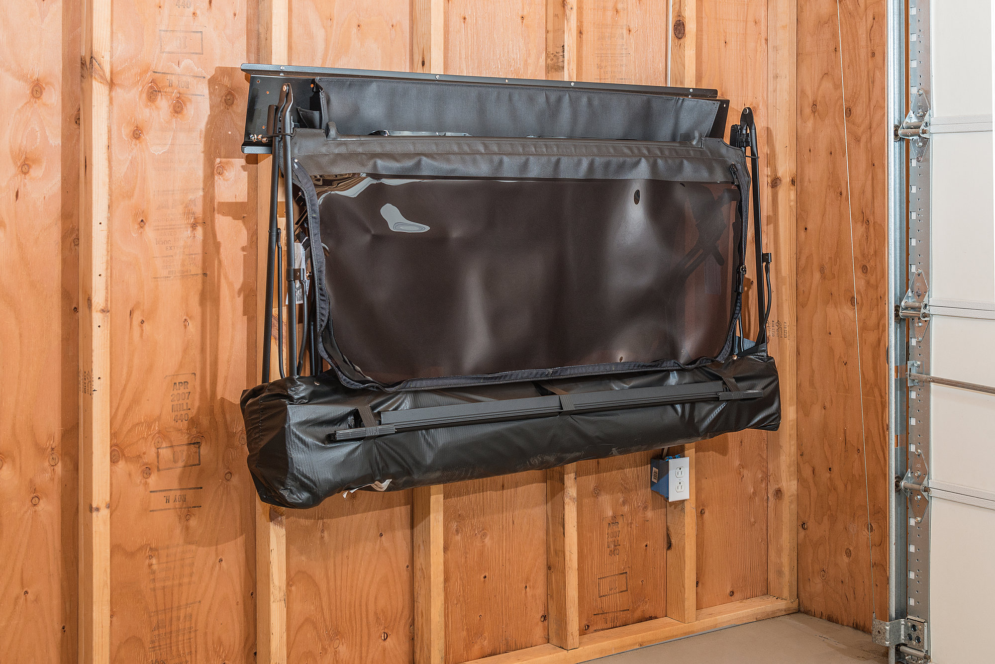 Quadratec Soft Top Storage Hanger for 13-18 Jeep Wrangler Unlimited JK 4 Door Factory Soft Top Bow Assembly