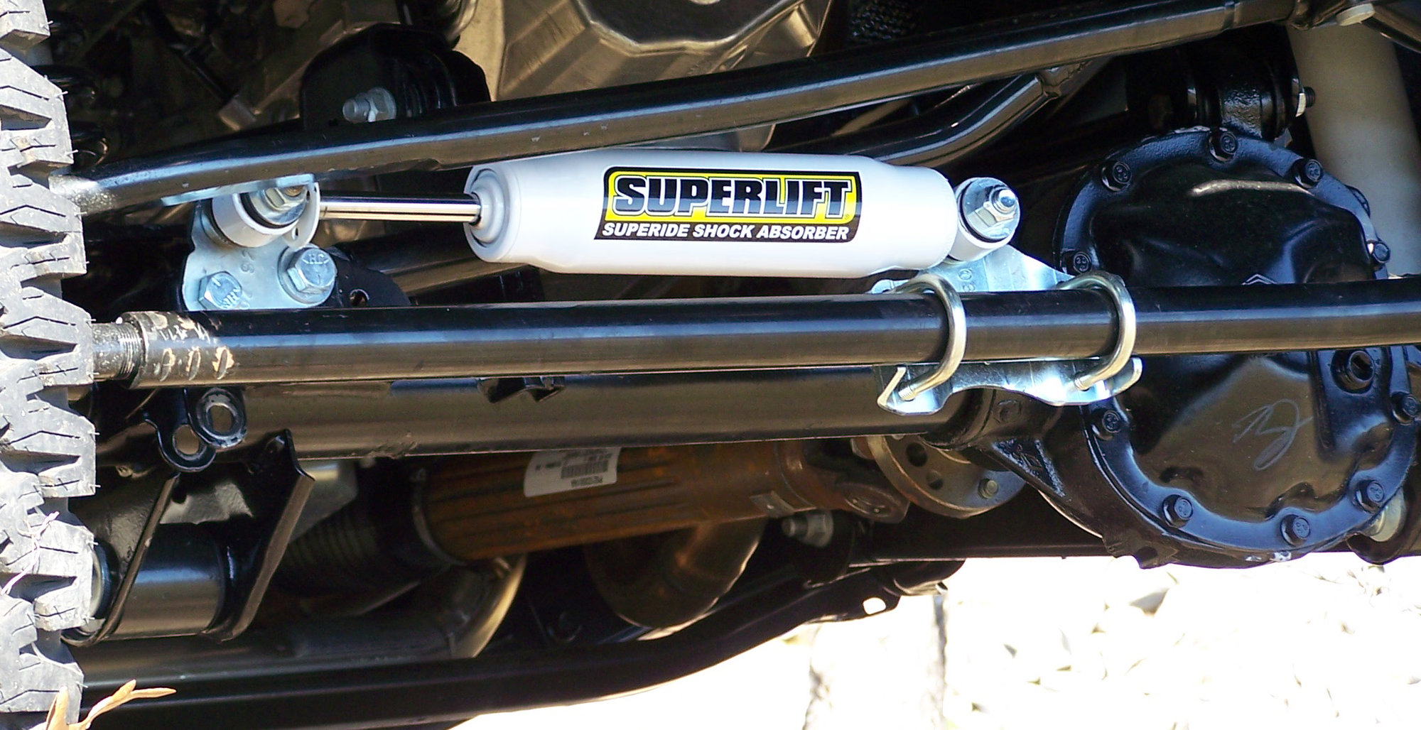 RealTruck Superlift 92075 High Clearance Single Hydraulic Steering Stabilizer Kit for 07-18 Jeep Wrangler JK
