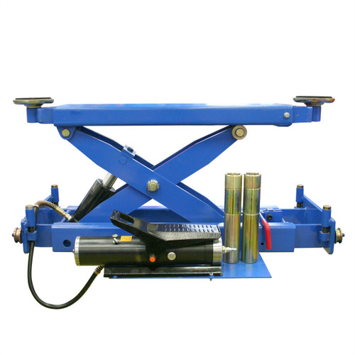 Atlas™ RJ-7000 Air/Hydraulic Center Rolling Jack 7,000 Lbs. Capacitywith Truck
