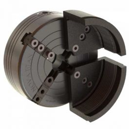 Nova Titan III Chuck