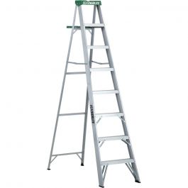 Featherlite 8' Medium-Duty Aluminum Step Ladder
