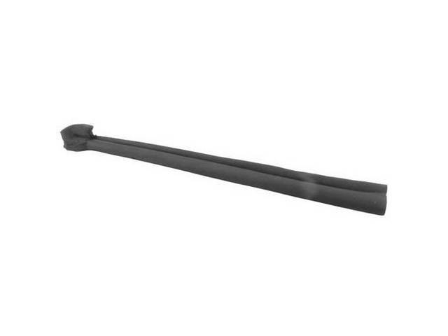 Windshield Pillar Weatherstrip, RH